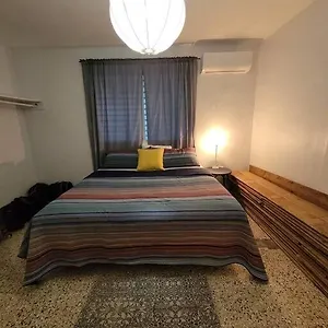 Apartment Jb23 Apts 4 Bedroom Apt Near Airport 