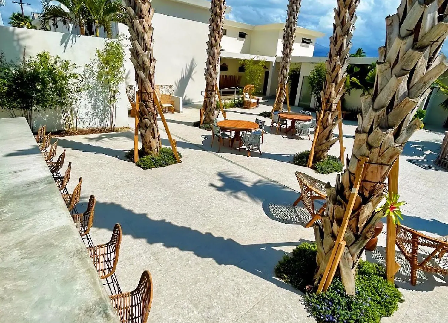 Bali Posh Hotel Pr, Isla Verde Carolina